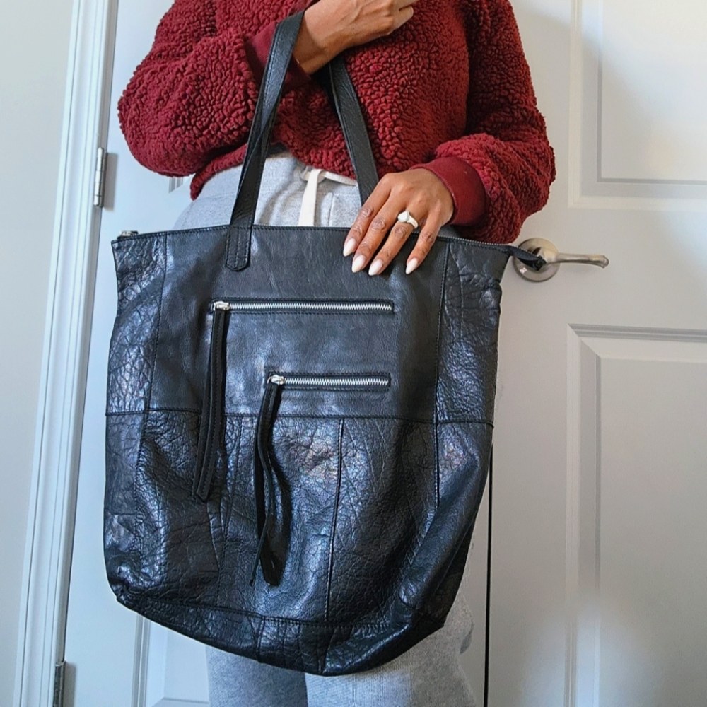 Day & Mood leather tote